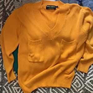 Lot - 3 Sweaters. Size M-L. 2 Gap, 1 Moran/Moran vintage.